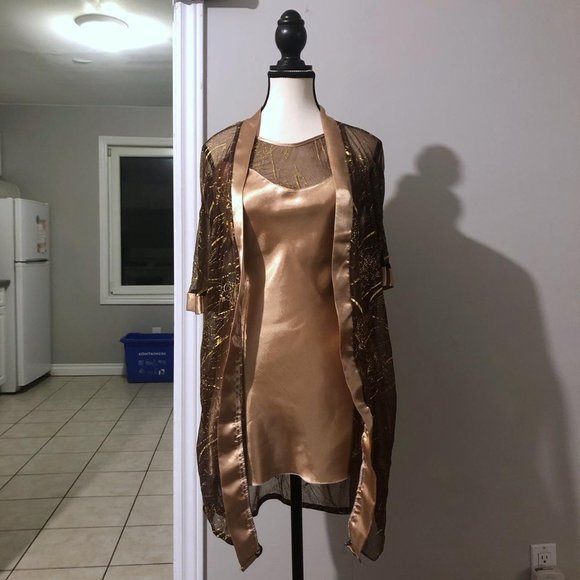 Vintage gold satin slip dress & lace robe - Picture 2 of 4